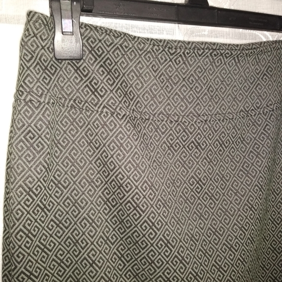 89th & Madison Pencil Skirt - Picture 5 of 5